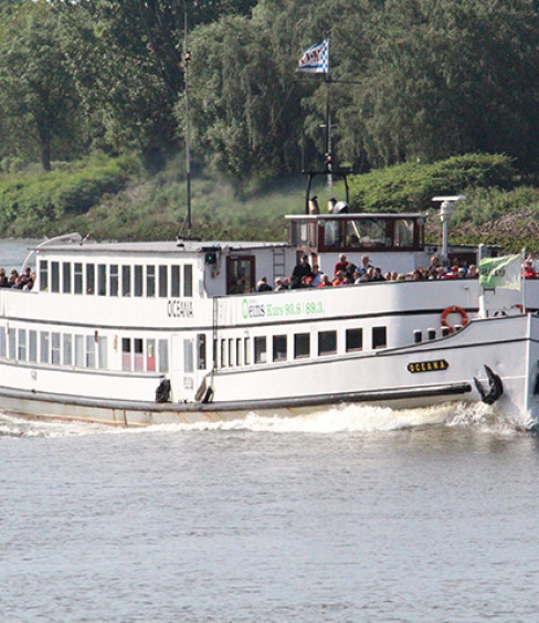 Oceana in Fahrt
